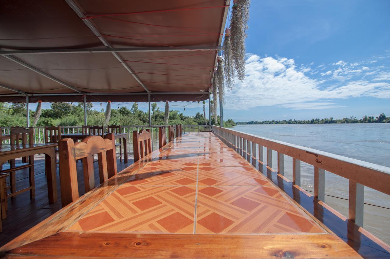 Bluemoon Riverside Phibun Mangsahan Exterior photo